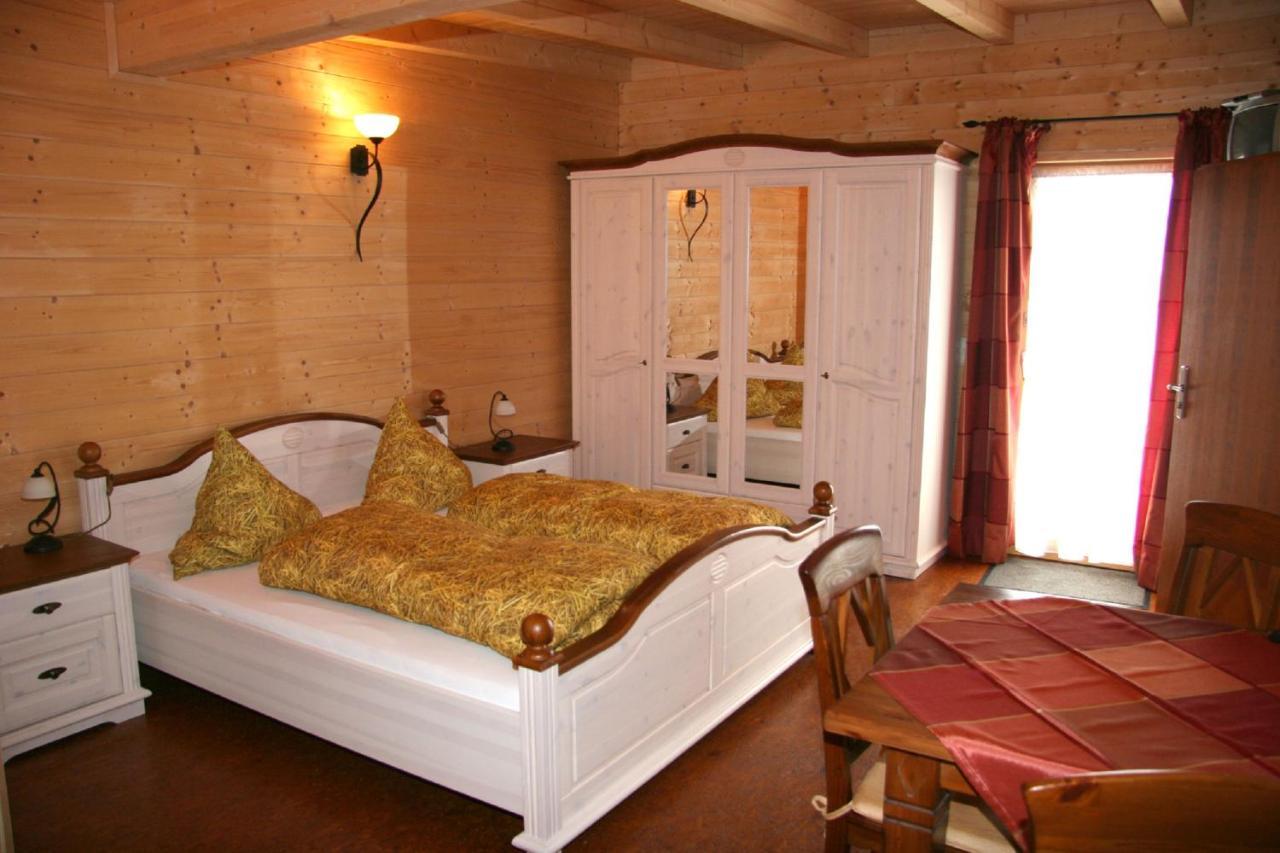 Ute's Pension Georgenberg Bagian luar foto