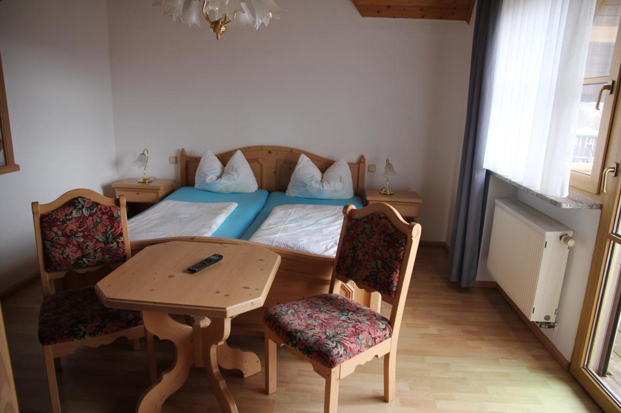 Ute's Pension Georgenberg Bagian luar foto
